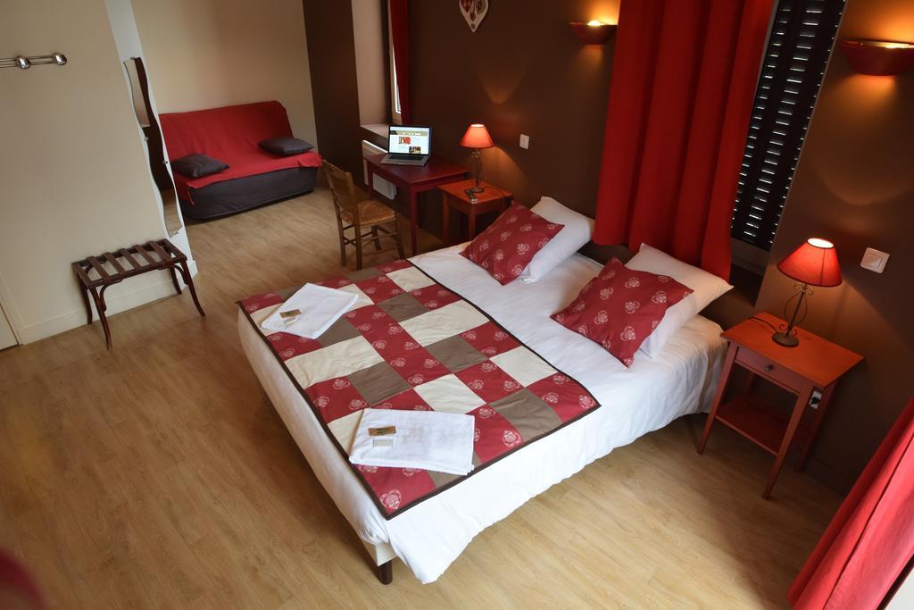 Hotel Le Geneve La Bourboule Exterior foto